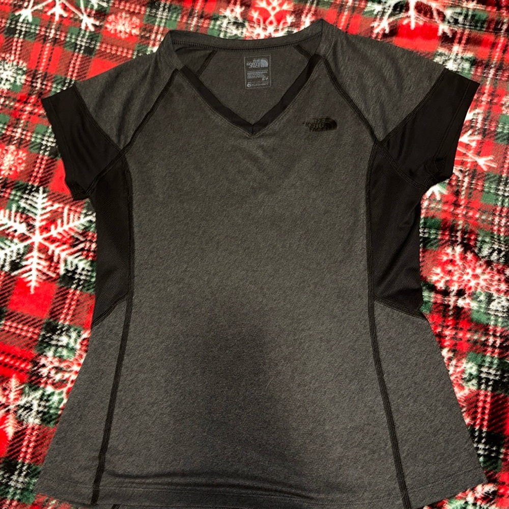 Small North Face Active T